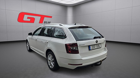 Skoda Octavia 6 of 22