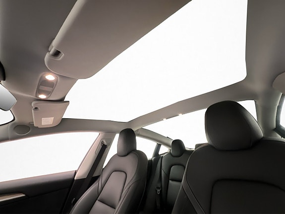 Tesla Model 3 13 of 30