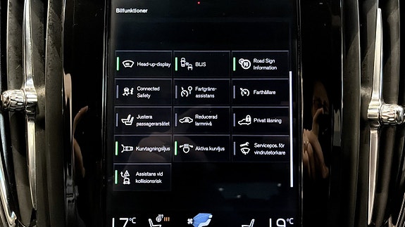 Volvo V90 Cross Country 22 of 26