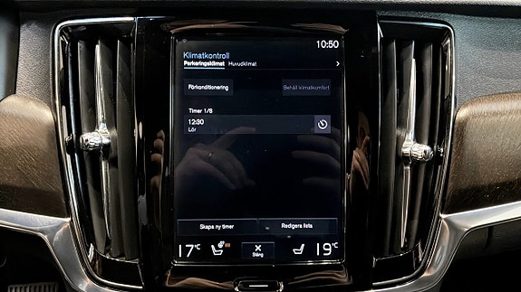 Volvo V90 Cross Country 21 of 26