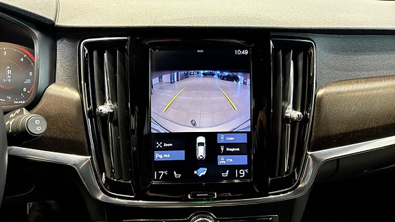Volvo V90 Cross Country 19 of 26