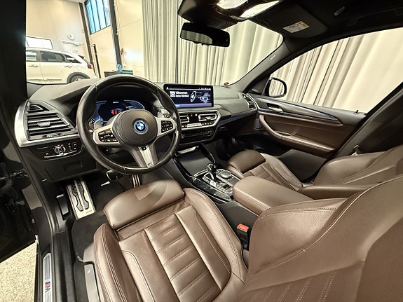 BMW X3 9 of 22
