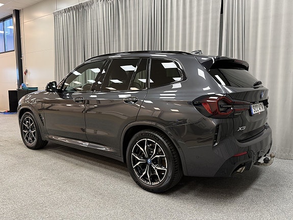 BMW X3 3 of 22