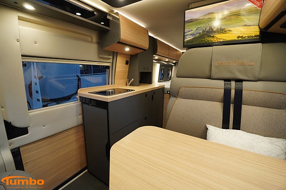 Malibu 640 LE RB GT Skyview - first class two room, Dieselpanna, 4000kg 4 of 20