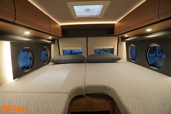 Malibu 640 LE RB GT Skyview - first class two room, Dieselpanna, 4000kg 11 of 20