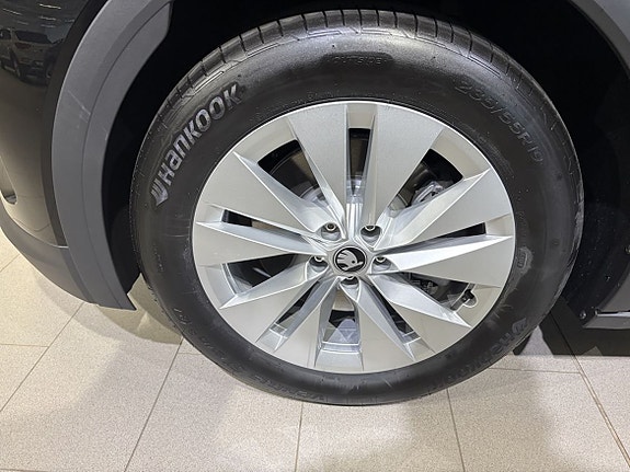 Skoda Elroq 4 of 16