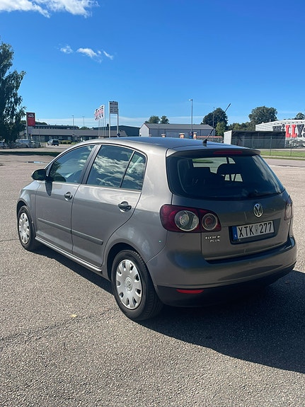 Volkswagen Golf Plus 6 of 9