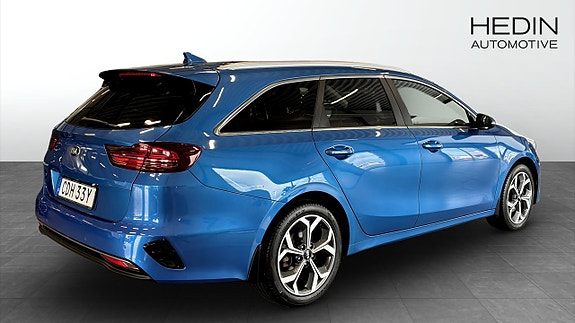 Kia Ceed 2 of 9