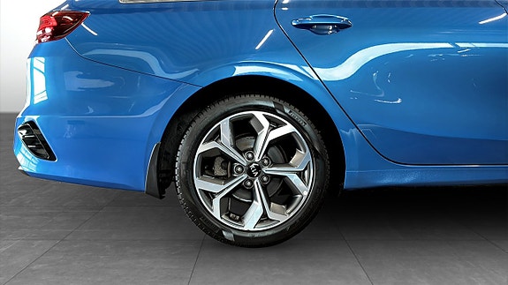 Kia Ceed 9 of 9