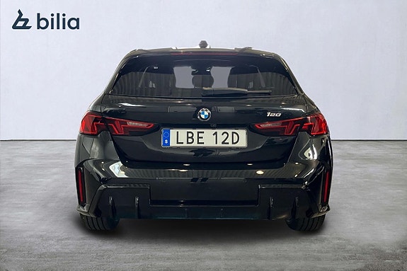 BMW 120 4 of 18