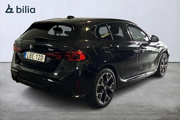 BMW 120 17 of 18