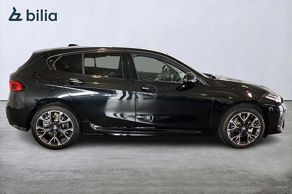 BMW 120 16 of 18