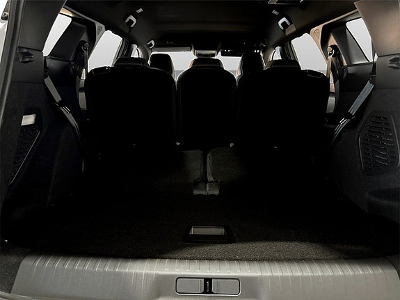 Peugeot 5008 13 of 14
