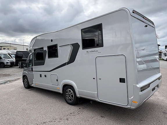 Adria Coral SUPREME 670 SL Långbäddar Alde 4 of 21