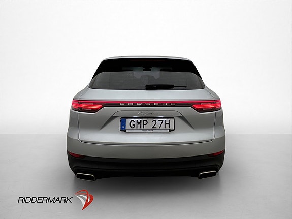 Porsche Cayenne 6 of 30