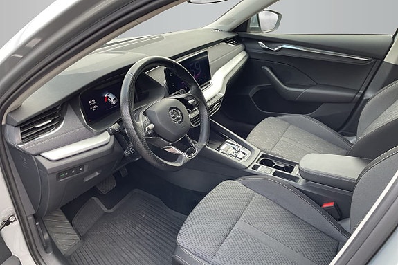 Skoda Octavia 10 of 15