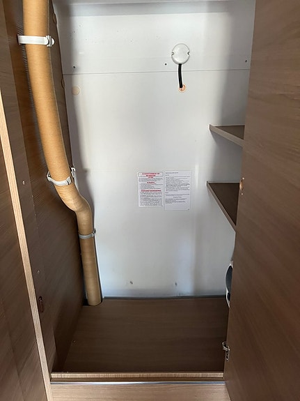 Adria Adora 573 PT barnkammare 11 of 16