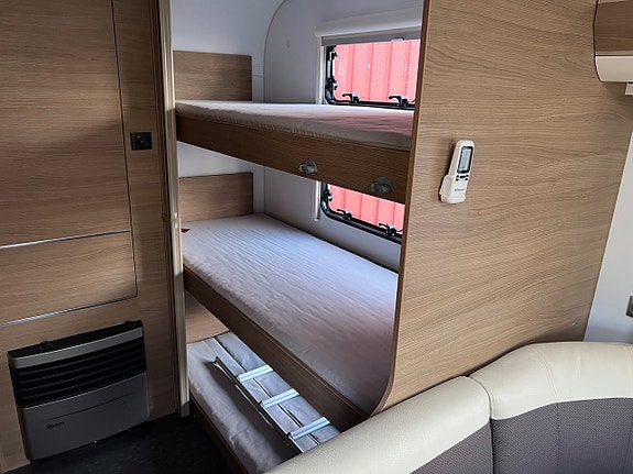 Adria Adora 573 PT barnkammare 16 of 16