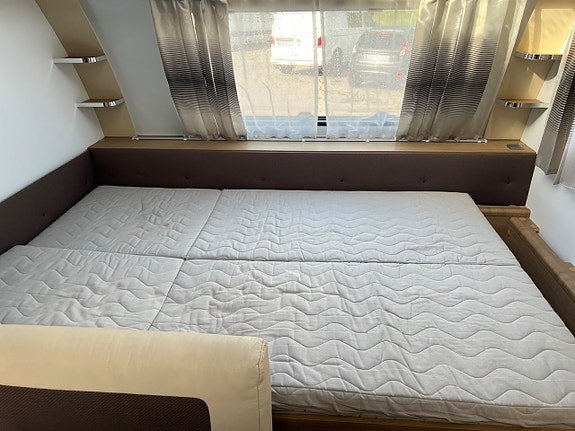Adria Adora 573 PT barnkammare 8 of 16