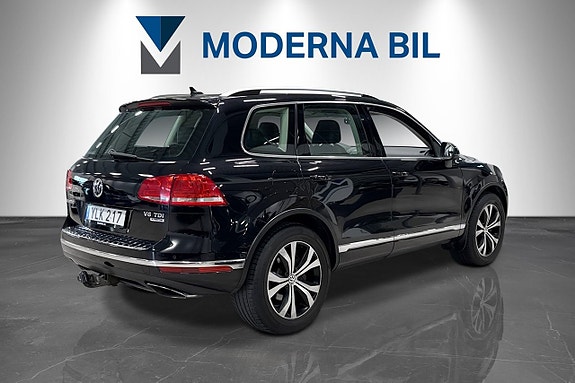 Volkswagen Touareg 6 of 23