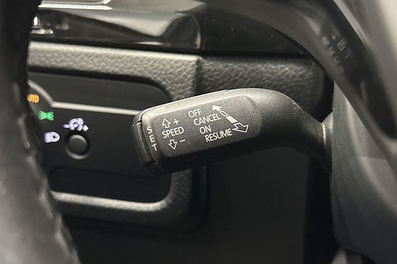 Volkswagen Touareg 11 of 23