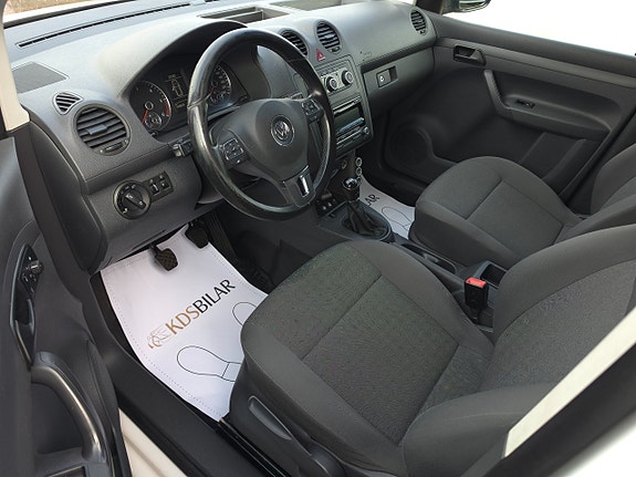 Volkswagen Caddy Maxi 9 of 11