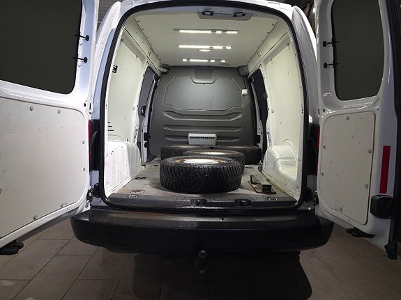 Volkswagen Caddy Maxi 11 of 11