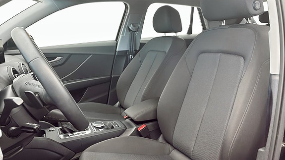 Audi Q2 8 of 12
