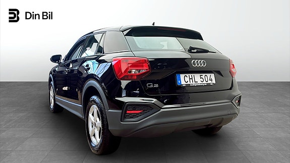 Audi Q2 3 of 12
