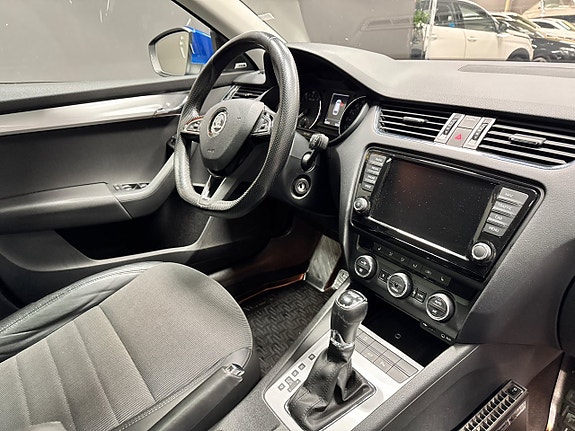 Skoda Octavia 6 of 10