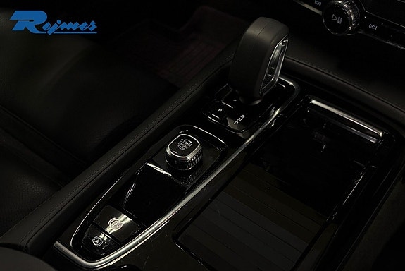 Volvo V60 13 of 17