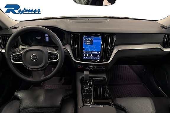 Volvo V60 8 of 17