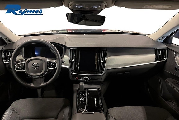 Volvo V90 8 of 16