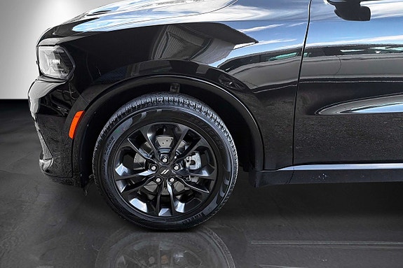 Dodge Durango 6 of 17