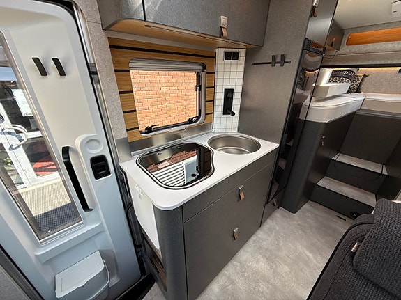 Hymer ML-T 570 Xperience 6 of 11