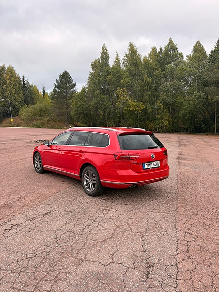Volkswagen Passat 3 of 4