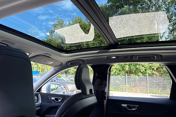 Volvo XC60 21 of 24
