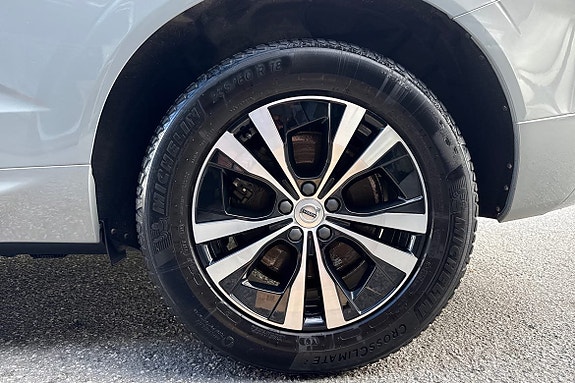 Volvo XC60 17 of 24