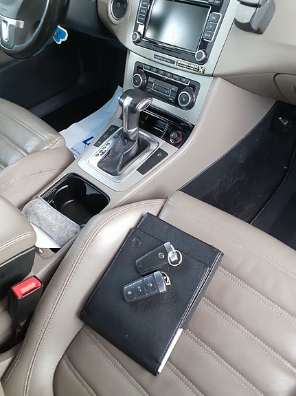 Volkswagen Passat 7 of 9