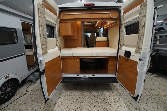 Malibu VAN 540 5 of 12
