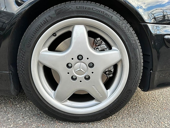 Mercedes-Benz CLK430 24 of 30