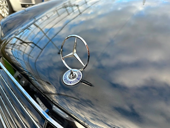 Mercedes-Benz CLK430 27 of 30