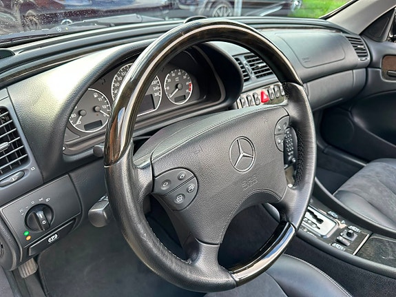 Mercedes-Benz CLK430 11 of 30
