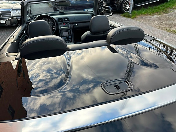 Mercedes-Benz CLK430 28 of 30