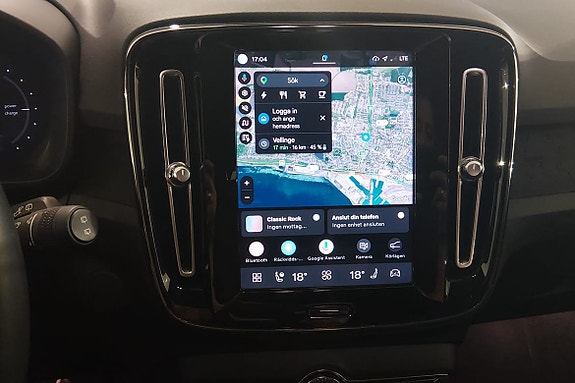 Volvo XC40 14 of 17