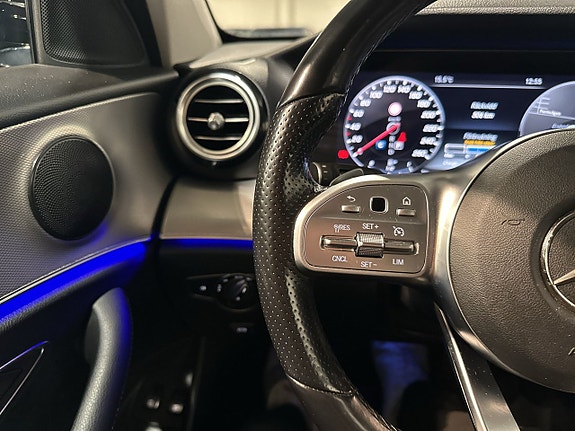 Mercedes-Benz E220 19 of 24