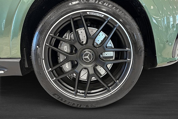 Mercedes-Benz GLE53 8 of 21