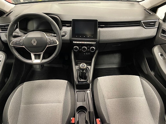 Renault Clio 9 of 18