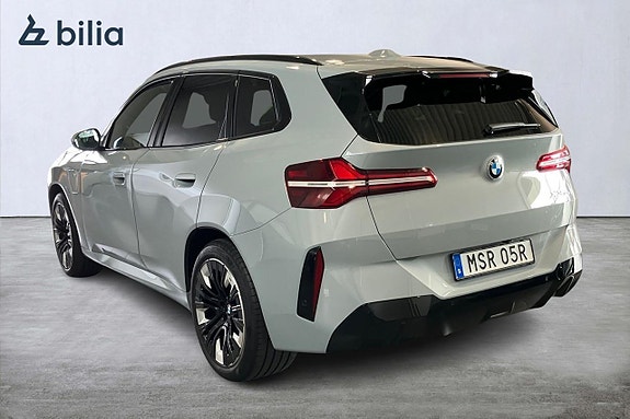 BMW X3 2 of 18