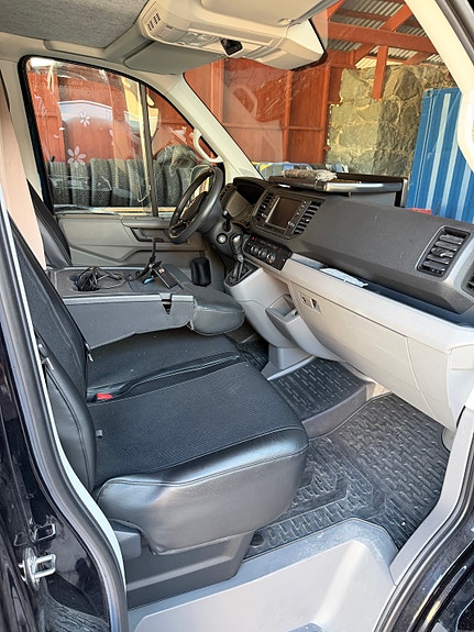 Volkswagen Crafter 14 of 14